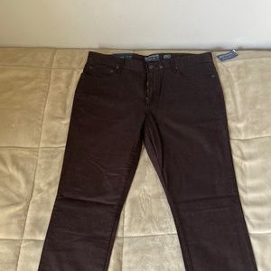 Maroon 34w 32L slim fit American Rag